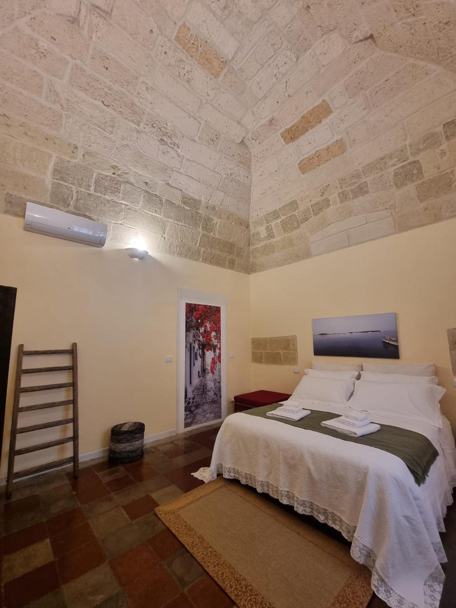 Bed and Breakfast La Volta Лечче Экстерьер фото